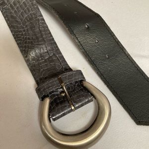 Belt ladies